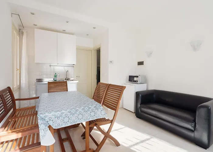 Dorsoduro Apartment Venice